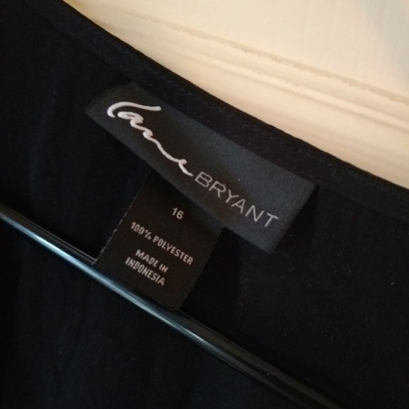 Lane Bryant black sleeveless blouse - Picture 2 of 2